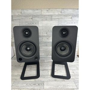 Kanto YU Powered Speakers/w Kanto Stands Gently Used Condition